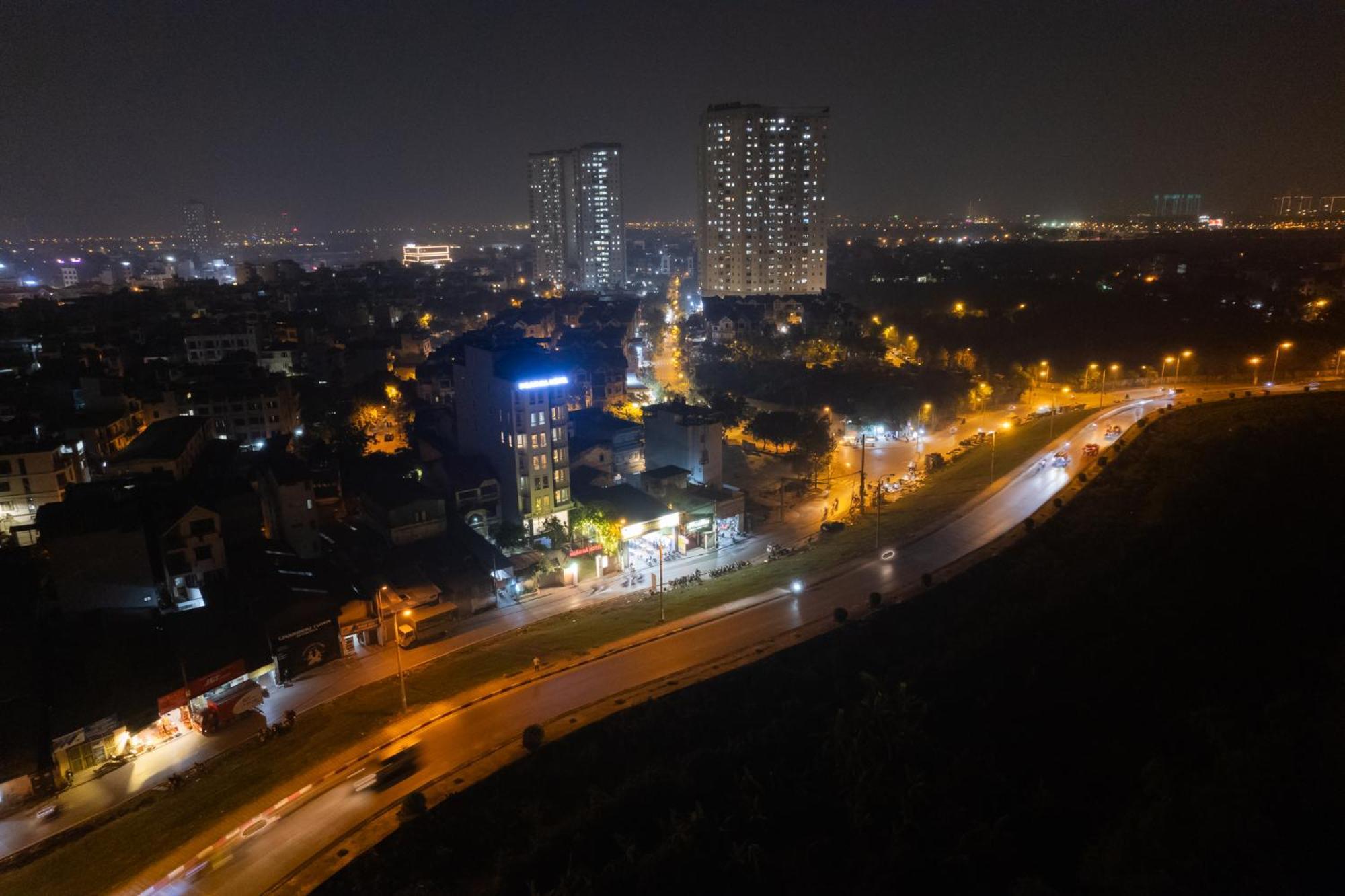 Ngan Ha Hotel Long Bien Hanoi Exterior photo