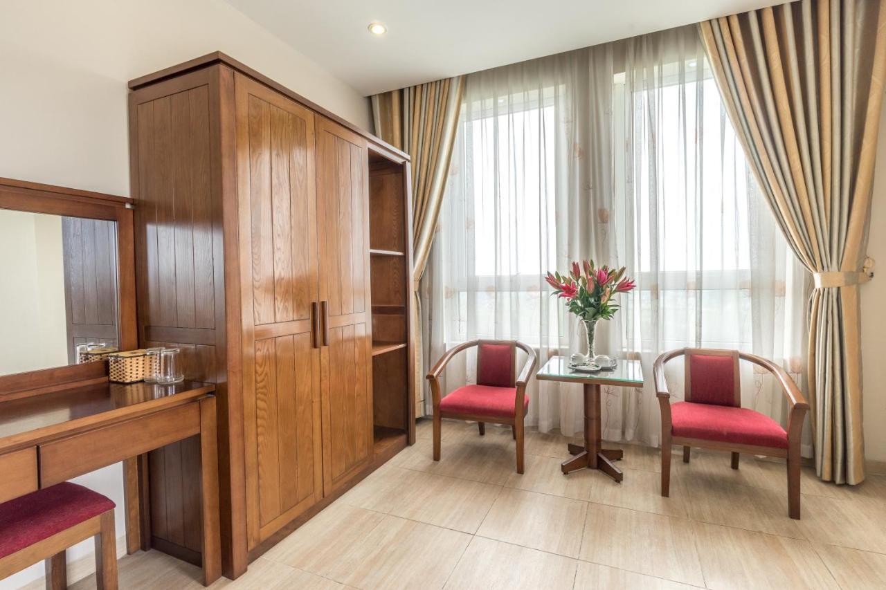 Ngan Ha Hotel Long Bien Hanoi Exterior photo